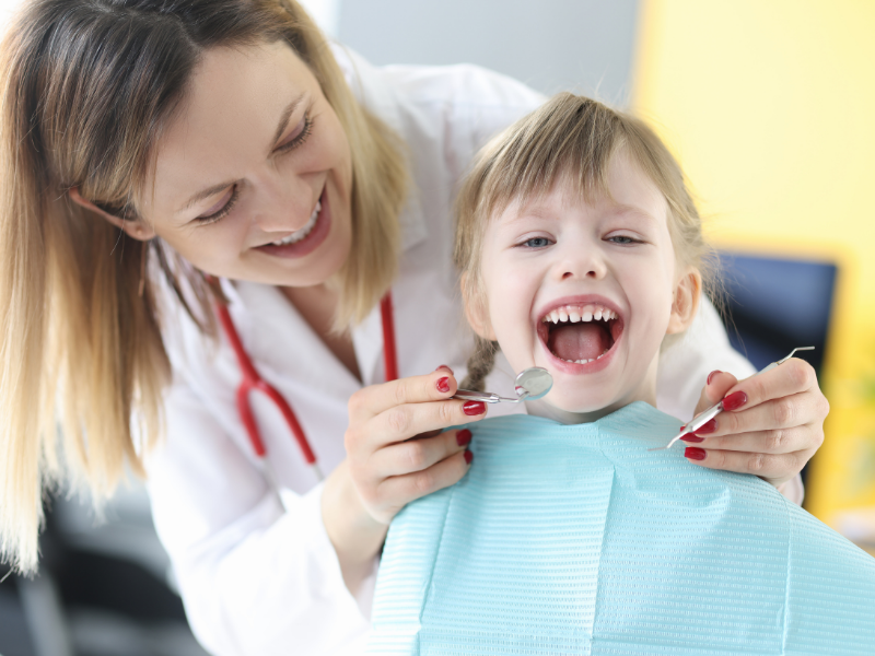 Dentistas para niños: Cómo hacer que las visitas al dentista sean divertidas